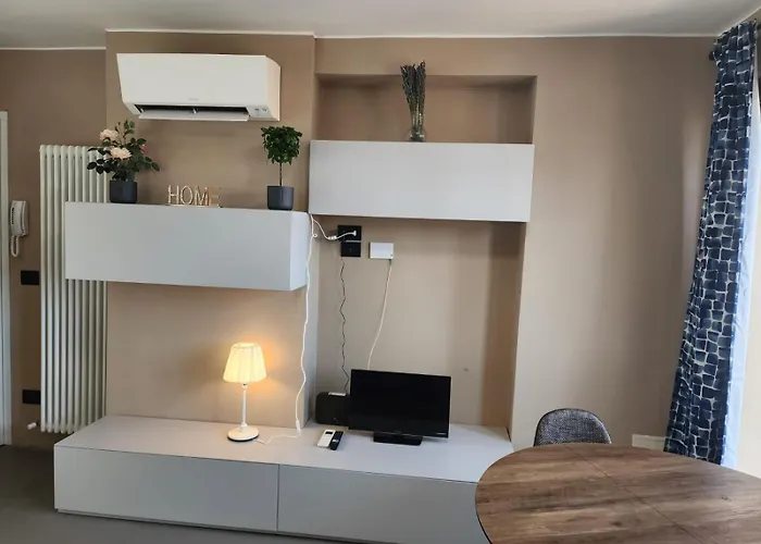 Tata's Attico * بولونيا